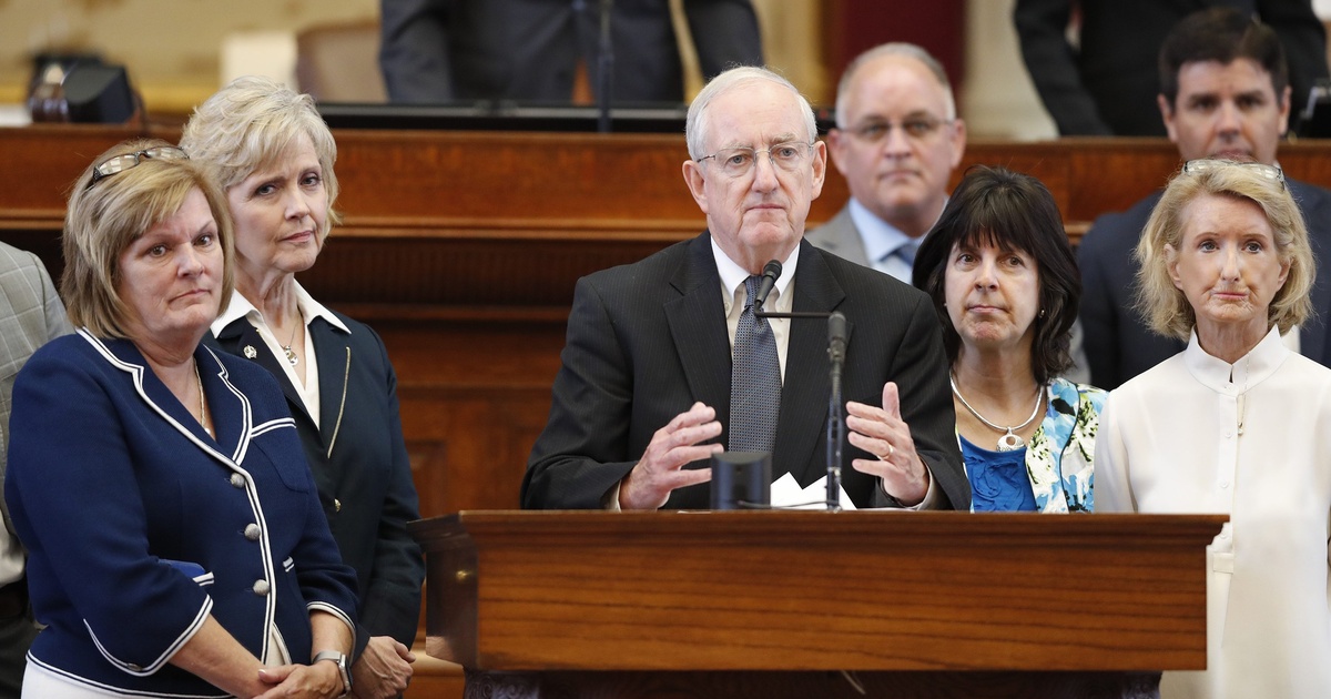 Amarillo Republican John Smithee challenges Dade Phelan for Texas House